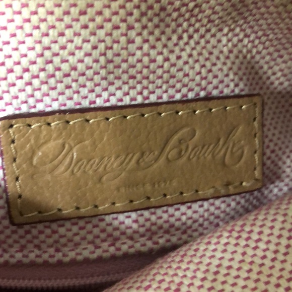 Beautiful Vintage Tan Dooney & Bourke Handbag - Picture 6 of 13